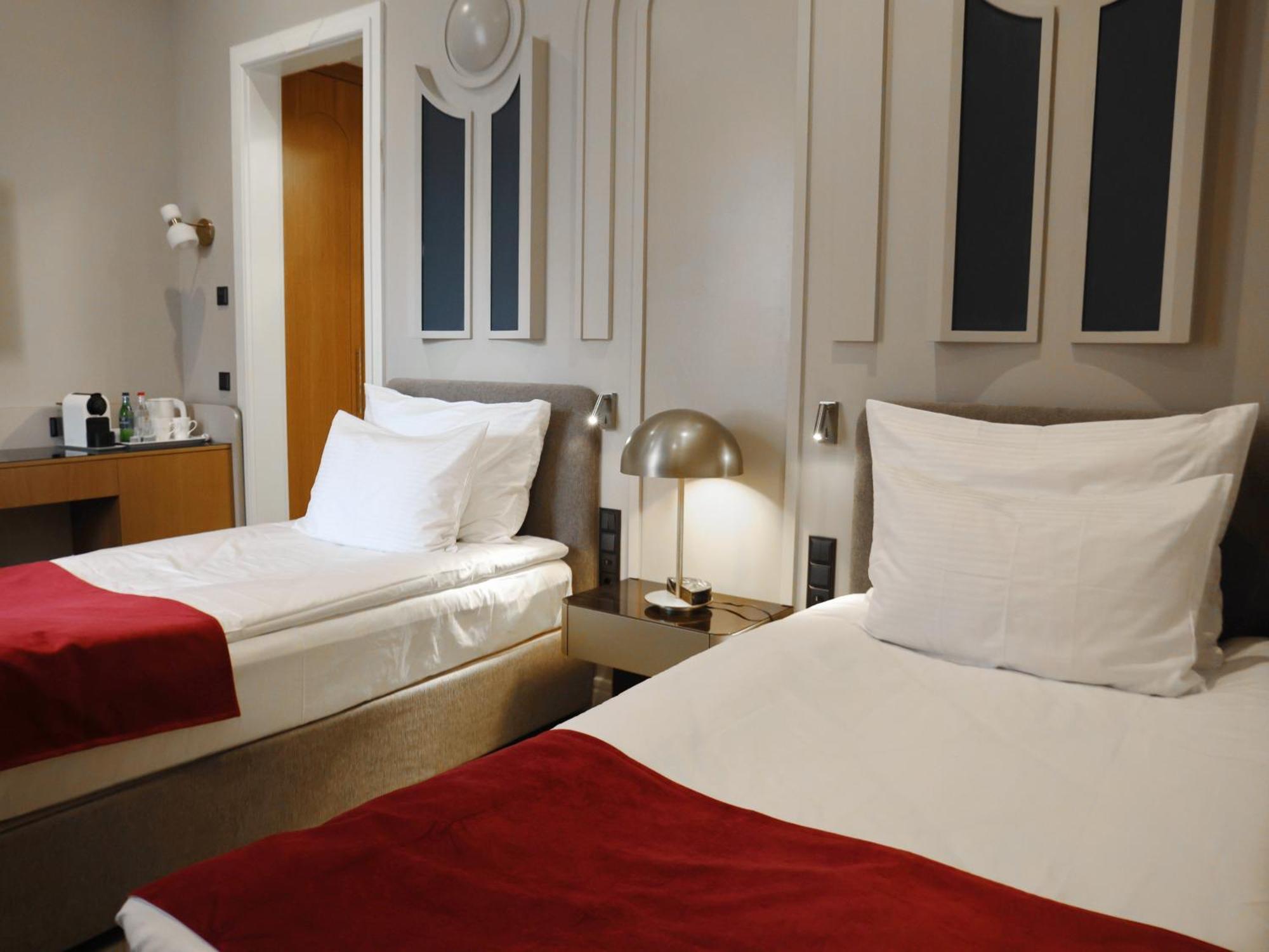 Armenia Hotel Джермук Екстериор снимка