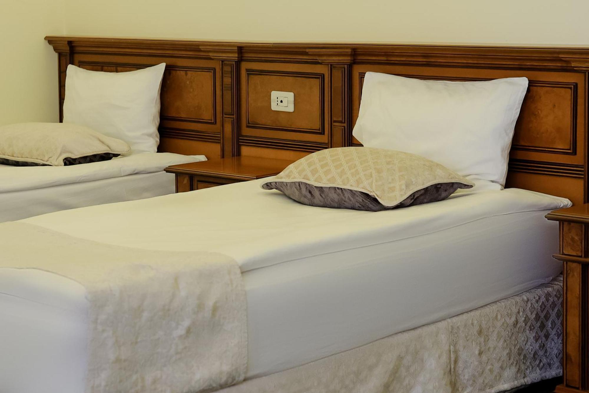Armenia Hotel Джермук Екстериор снимка